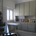 Проживание в семье Cosmopolitan - Top Floor
