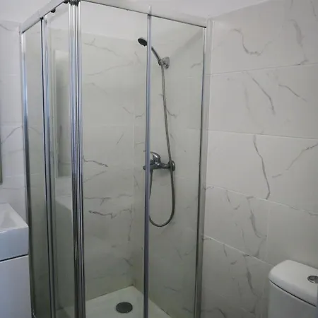 Cosmopolitan - Top Floor 民宿